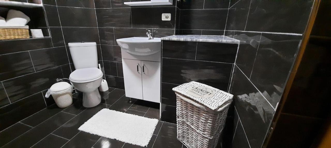 Apartament Clara Permet Apartman Kültér fotó